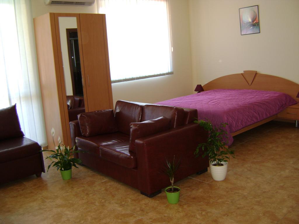 Complex Apolon Appartement Nesebar Buitenkant foto