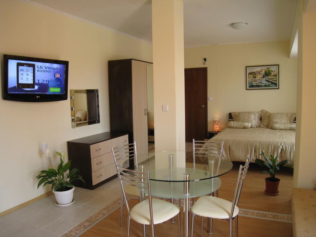 Complex Apolon Appartement Nesebar Buitenkant foto