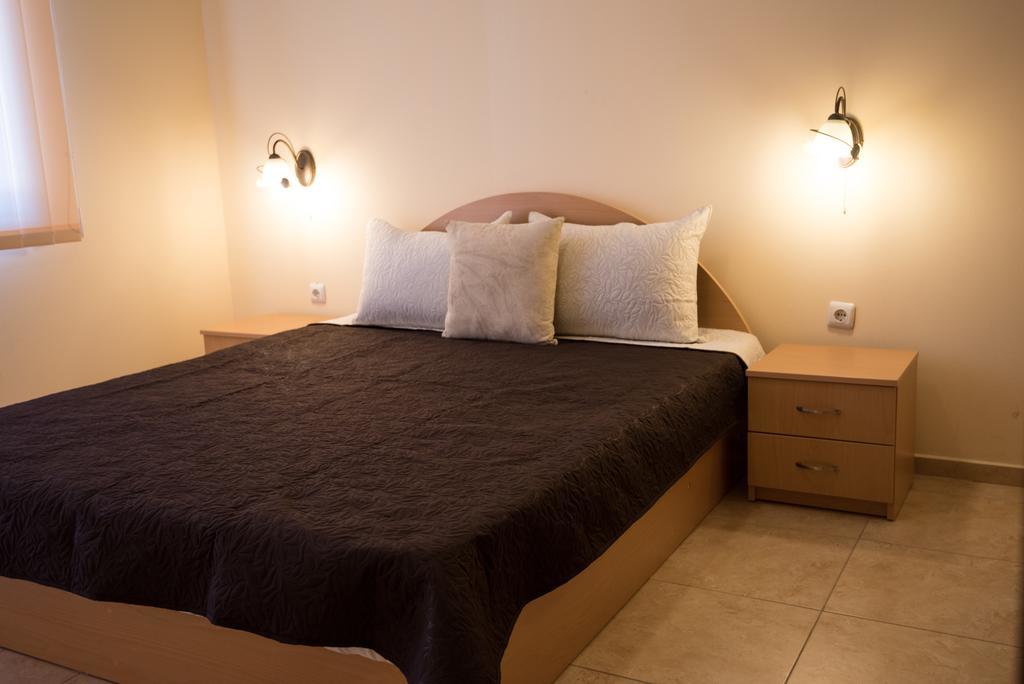 Complex Apolon Appartement Nesebar Buitenkant foto