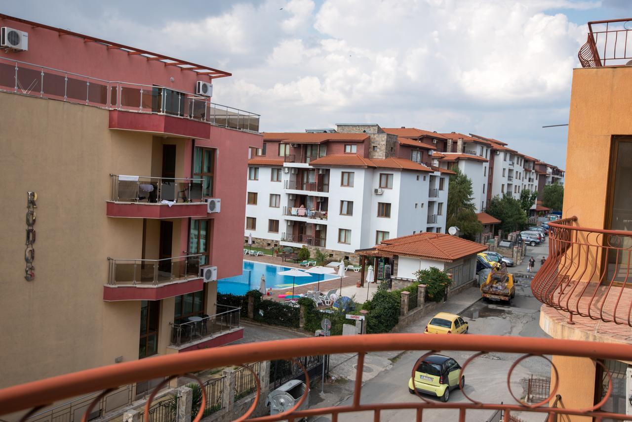 Complex Apolon Appartement Nesebar Buitenkant foto