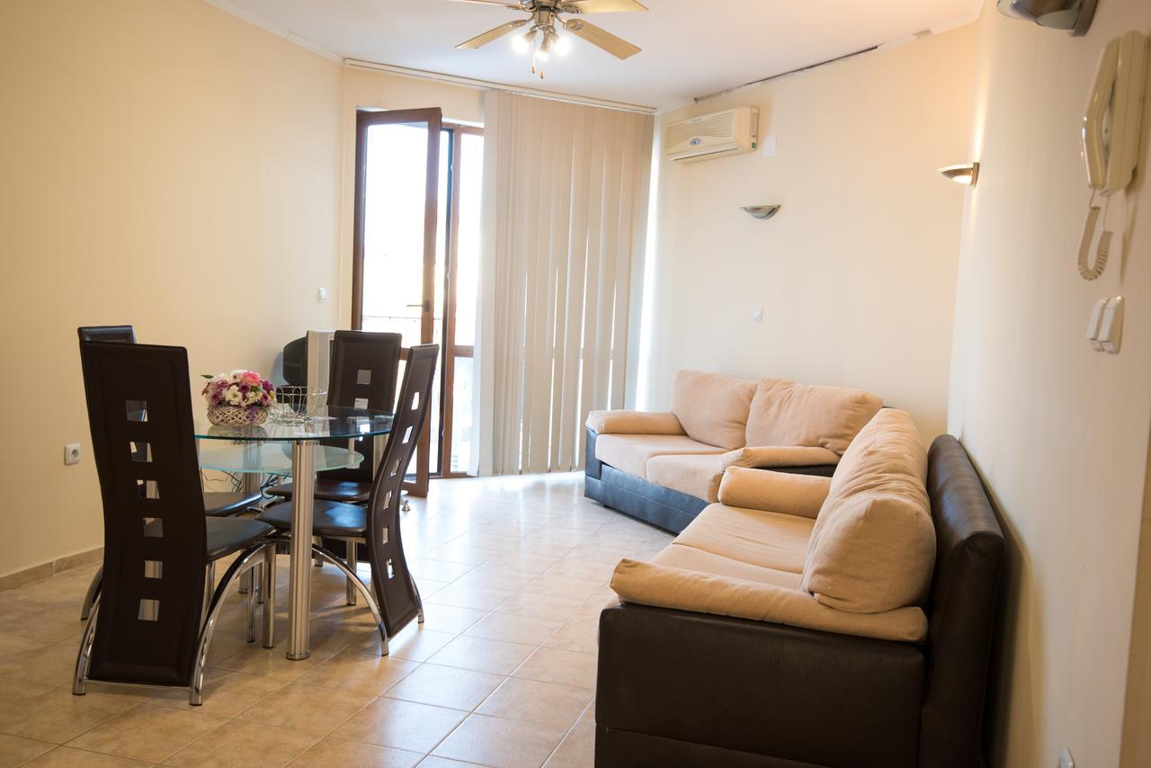 Complex Apolon Appartement Nesebar Buitenkant foto